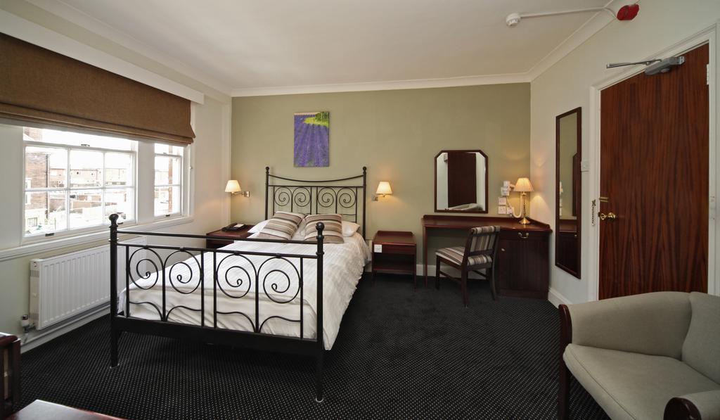 The Broadway Hotel Letchworth Habitación foto